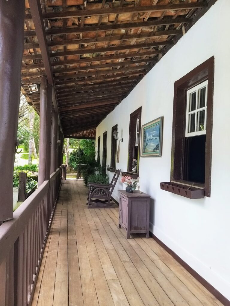 Fazenda JS - Casa histórica com mais de 100 anos, ideal para eventos de bem-estar e retiros espirituais